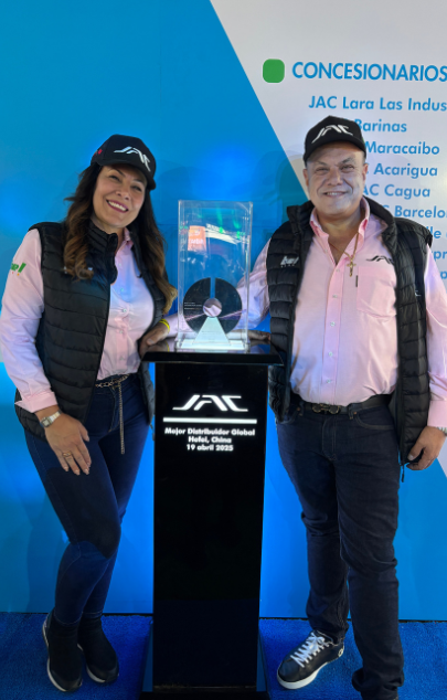 Sergio-Gonzalez-Martin-reafirma-el-compromiso-de-JAC-con-Venezuela-00